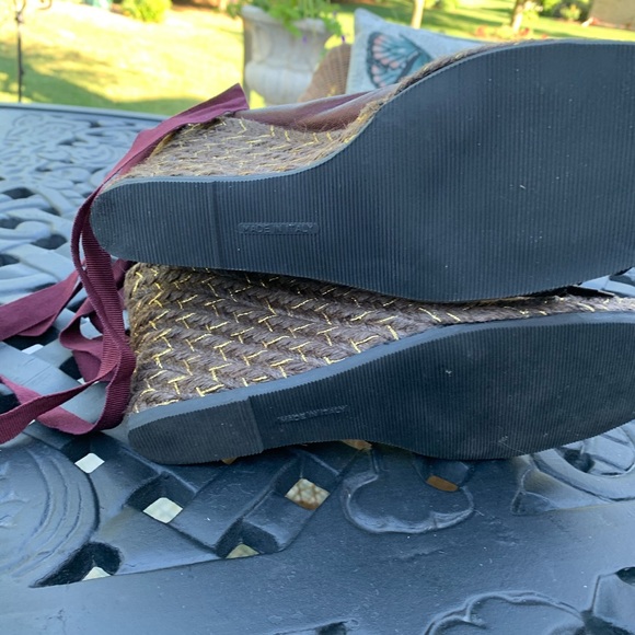 Metallic leather espadrilles - Picture 7 of 9